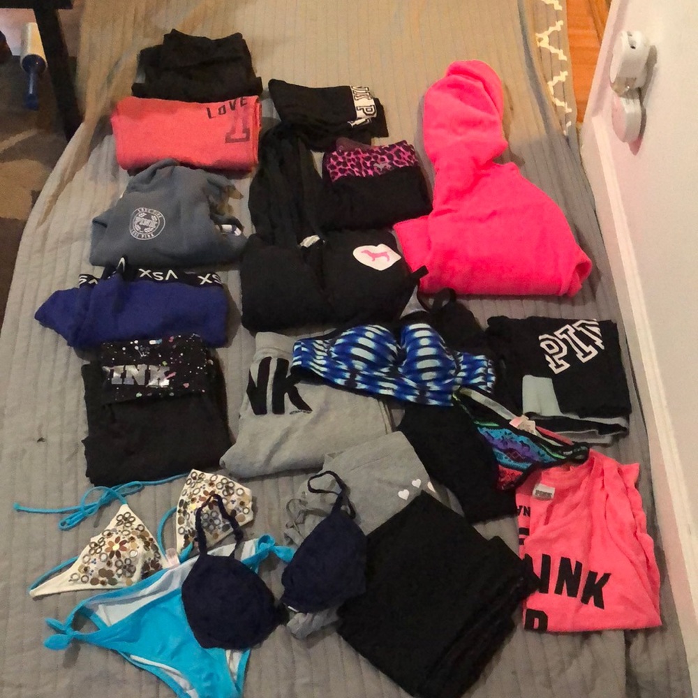 Victoria’s Secret pink 21 piece bundle
